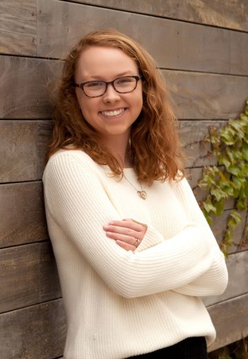 Olivia Gaul, dedicated Account Coordinator at LS2group, renowned for her expertise in public policy analysis and strategic event organization.